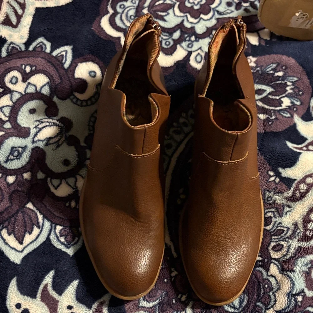 BOC Women's Brown Ankle‎ Boots 9.5 Western Basic Rodeo Outdoors Festival